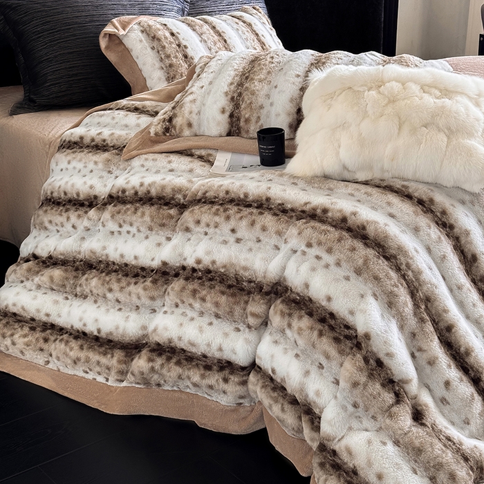 91家纺网 家纺一手货源 找家纺 若未家居 LOVEWE HOUSE 2025新款流光豹纹视觉系A版全消光丹麦貂B版250克全消光牛奶绒轻奢高端绒四件套 豹纹-咖