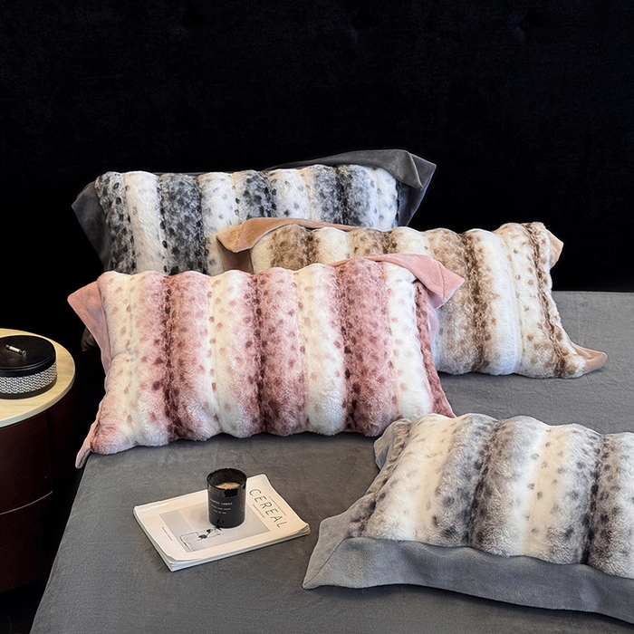 91家纺网 家纺一手货源 找家纺 若未家居 LOVEWE HOUSE 2025新款流光豹纹视觉系A版全消光丹麦貂B版250克全消光牛奶绒轻奢高端绒四件套 组合图