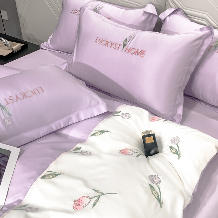 91家纺网 家纺一手货源 找家纺 （总）梵克保罗 2025新品天丝双拼刺绣四件套-卡骆驰