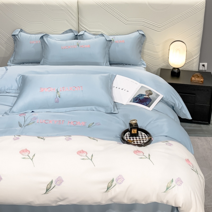 91家纺网 家纺一手货源 找家纺 梵克保罗 2025新品天丝双拼刺绣四件套-卡骆驰 天空蓝