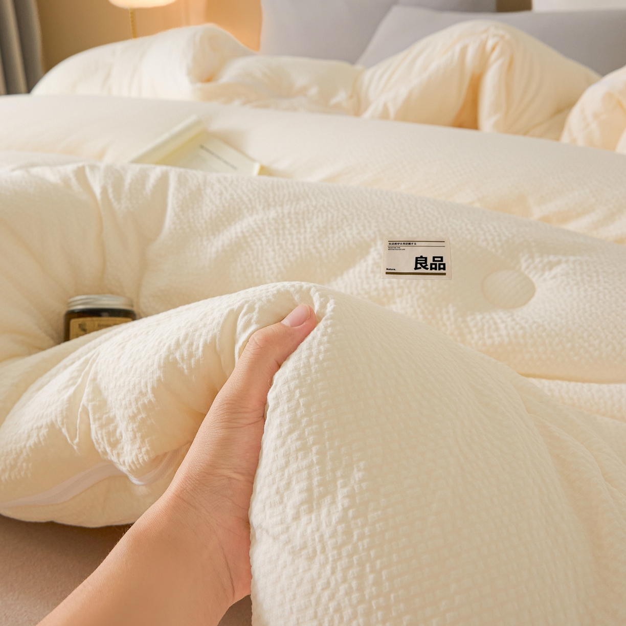 91家纺网 家纺一手货源 找家纺 酱子 2025新款涤纶双层纱大豆子母被 被子被芯 象牙白