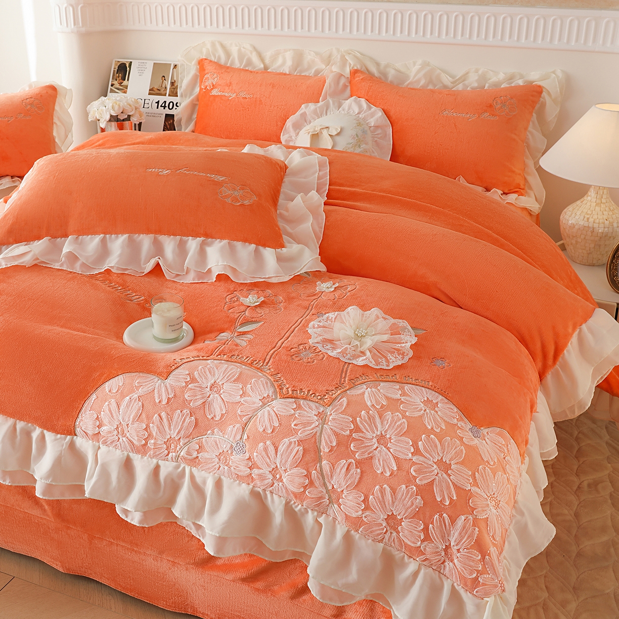 91家纺网 家纺一手货源 找家纺 孟鑫家纺 2025新款230g高克重韩版立体盘花牛奶法式雪纺花边绣花四件套床单床盖款被套-花期如梦系列 花期如梦-橙色