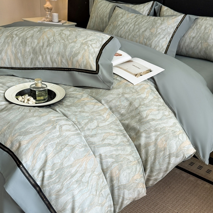 91家纺网 家纺一手货源 找家纺 博纳家纺 2025新款亲肤舒适全棉纯棉磨毛撞色四件套-千山暮雪【控价劵后258（严格按控价来）】 茉莉珊瑚