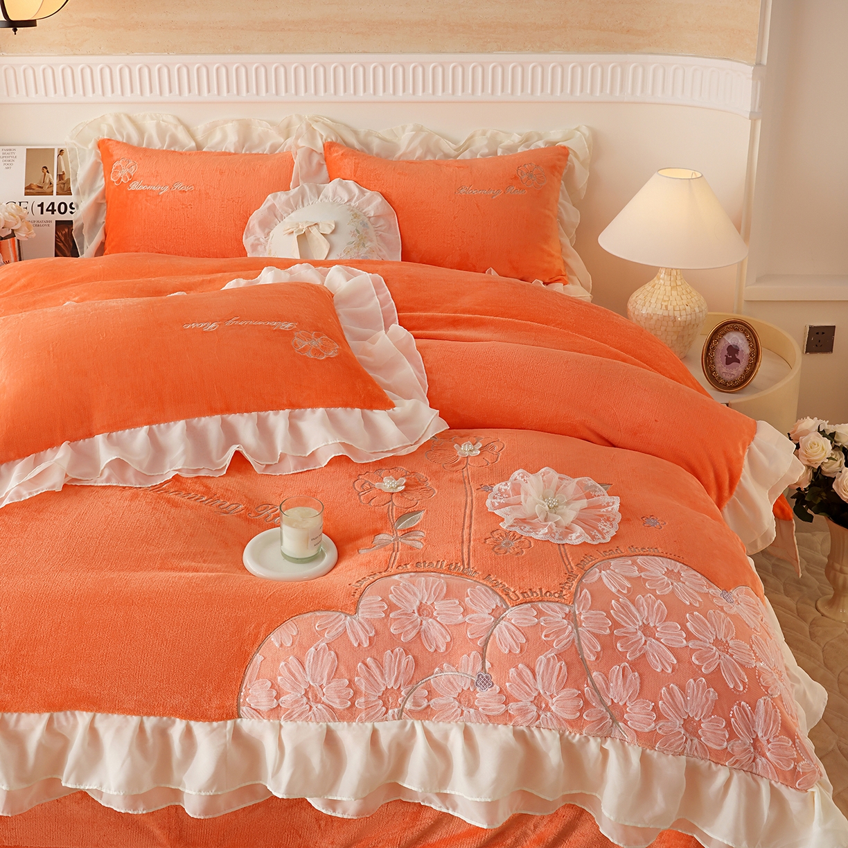 91家纺网 家纺一手货源 找家纺 孟鑫家纺 2025新款230g高克重韩版立体盘花牛奶法式雪纺花边绣花四件套床单床盖款被套-花期如梦系列 花期如梦-橙色