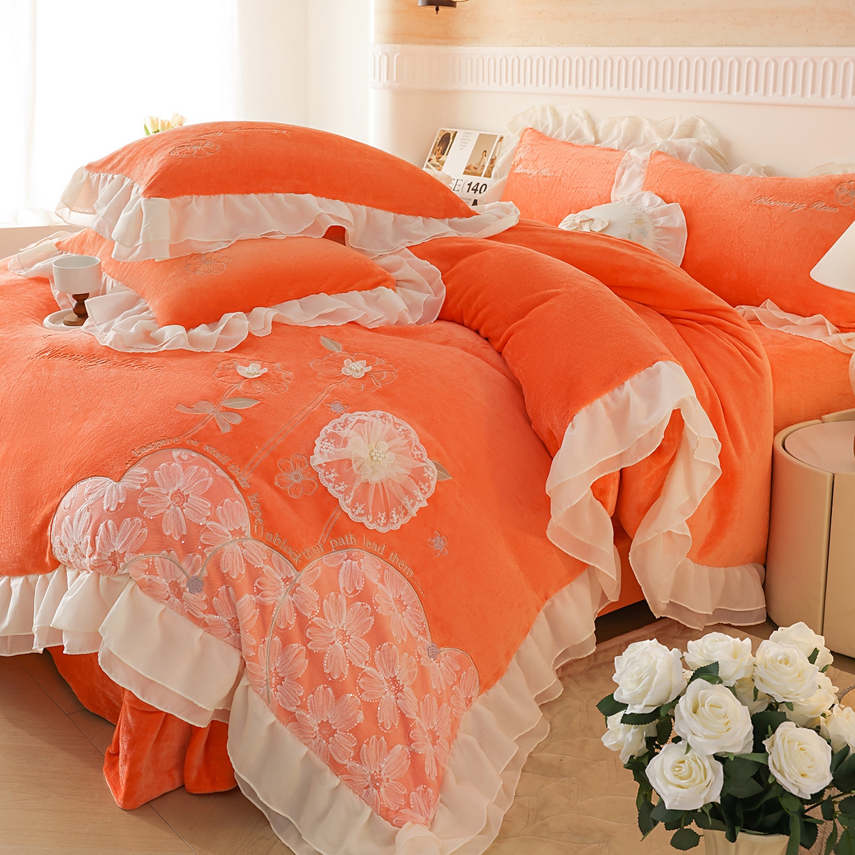 91家纺网 家纺一手货源 找家纺 孟鑫家纺 2025新款230g高克重韩版立体盘花牛奶法式雪纺花边绣花四件套床单床盖款被套-花期如梦系列 花期如梦-橙色