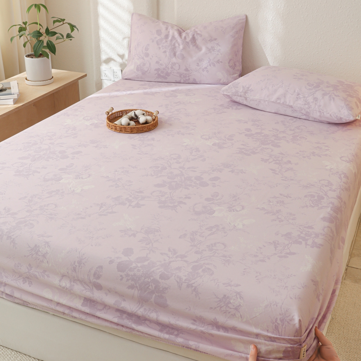 91家纺网 家纺一手货源 找家纺 简宜家居（朝初家纺） 2025新款纯棉全棉磨毛单床笠系列 紫薰花