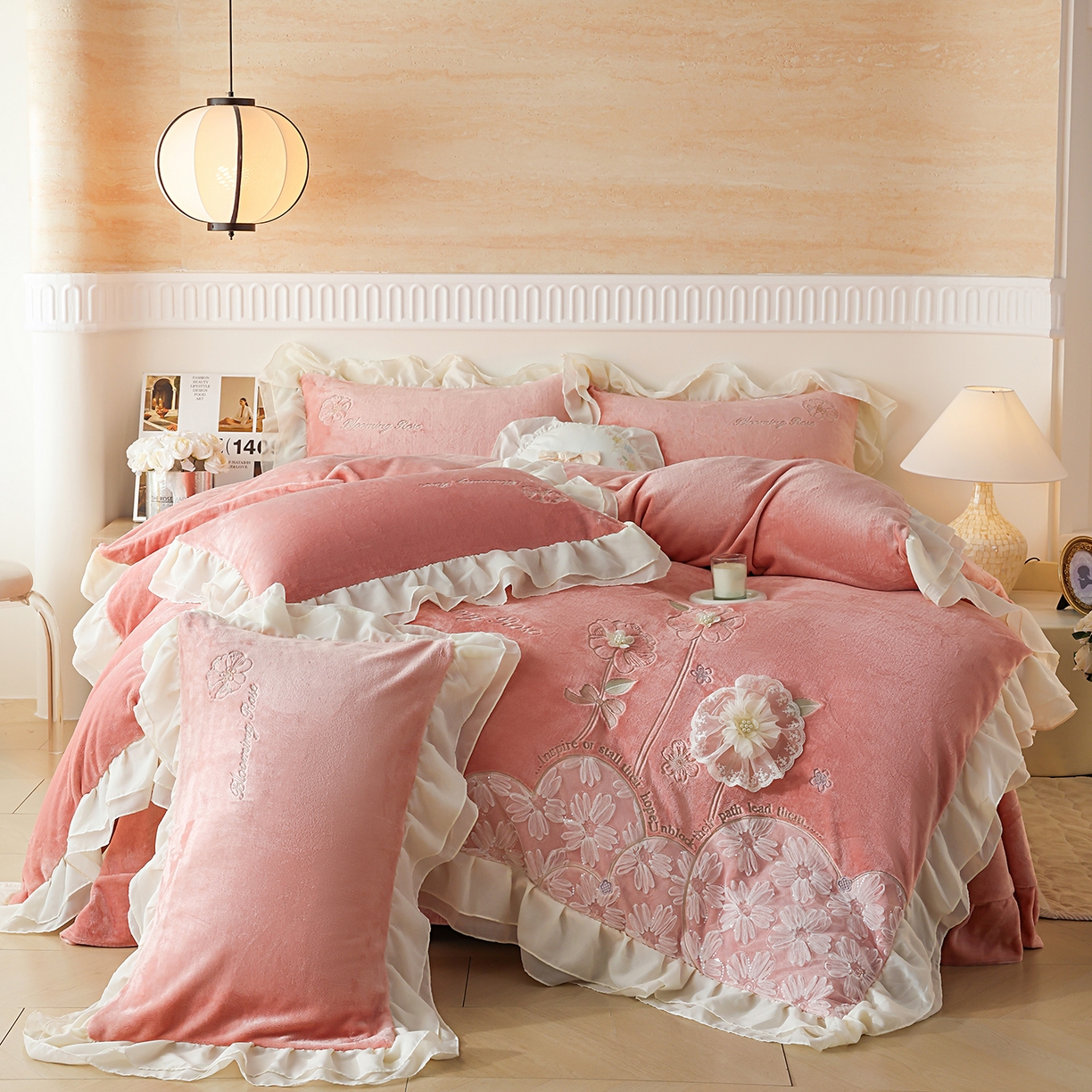 孟鑫家纺 2025新款230g高克重韩版立体盘花牛奶法式雪纺花边绣花四件套床单床盖款被套-花期如梦系列 花期如梦-豆沙