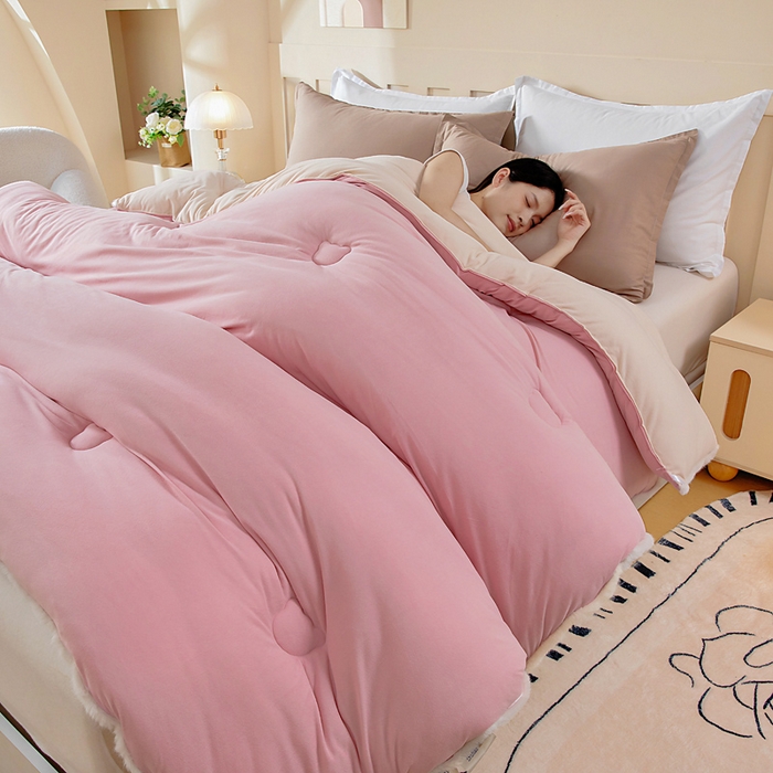 91家纺网 家纺一手货源 找家纺 亿莱鑫 2025新款A类超柔火山绒春秋被被子被芯冬被 樱花粉