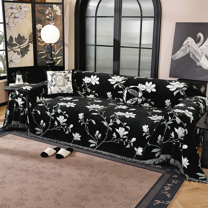 91家纺网 家纺一手货源 找家纺 共鸣沙发垫 2025新款亲肤舒适雪尼尔玉兰黑色沙发巾 玉兰黑色 180x380cm沙发巾