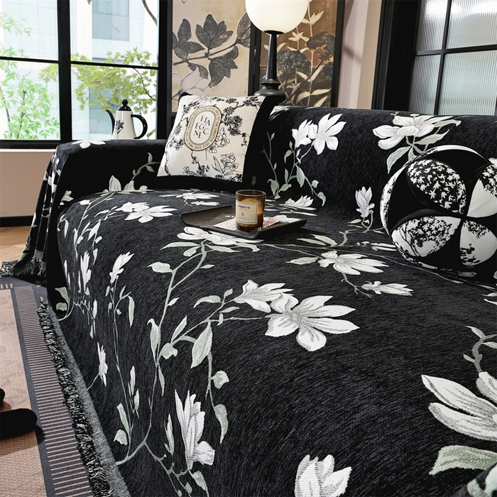 91家纺网 家纺一手货源 找家纺 共鸣沙发垫 2025新款亲肤舒适雪尼尔玉兰黑色沙发巾 玉兰黑色 180x380cm沙发巾