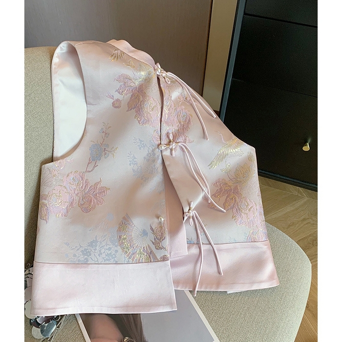 91家纺网 家纺一手货源 找家纺 洛兰沙家居馆【只代发】【只代发】 2025新款复古织锦缎细纱棉麻拼接马甲背心刺绣中式盘扣上衣 42