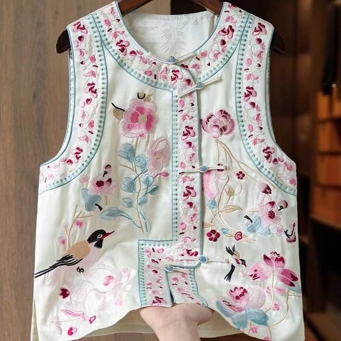 91家纺网 家纺一手货源 找家纺 洛兰沙家居馆【只代发】【只代发】 2025新款复古织锦缎细纱棉麻拼接马甲背心刺绣中式盘扣上衣 46