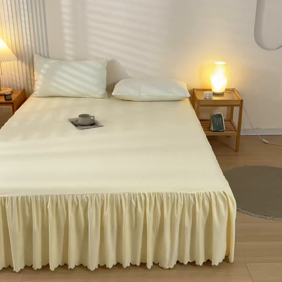 91家纺网 家纺一手货源 找家纺 梵克保罗 2025新款亲肤磨毛舒适柔软纯色Q系列床裙 Q-奶油白