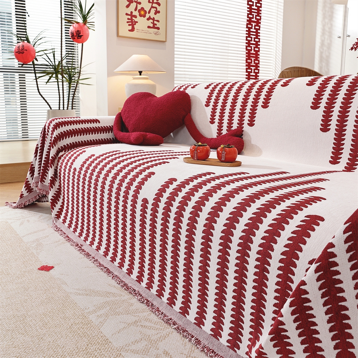 91家纺网 家纺一手货源 找家纺 共鸣沙发垫 2025新款亲肤舒适雪尼尔玉兰喜庆红色沙发巾 拾忆红色 180x130cm沙发巾