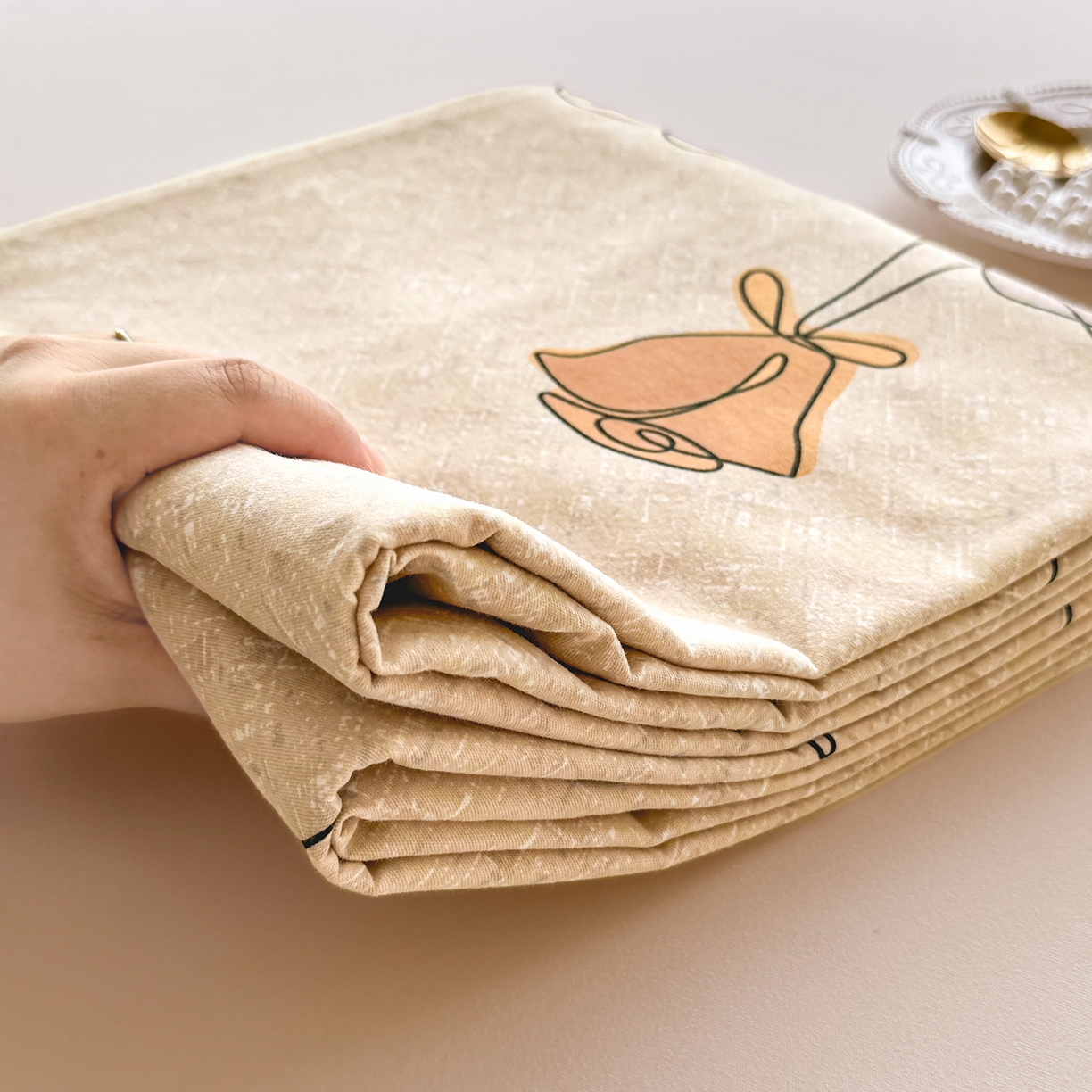 91家纺网 家纺一手货源 找家纺 壹贝家纺 2025新款A类100%全棉纯棉磨毛床单单床单床单单件 小香玉-咖