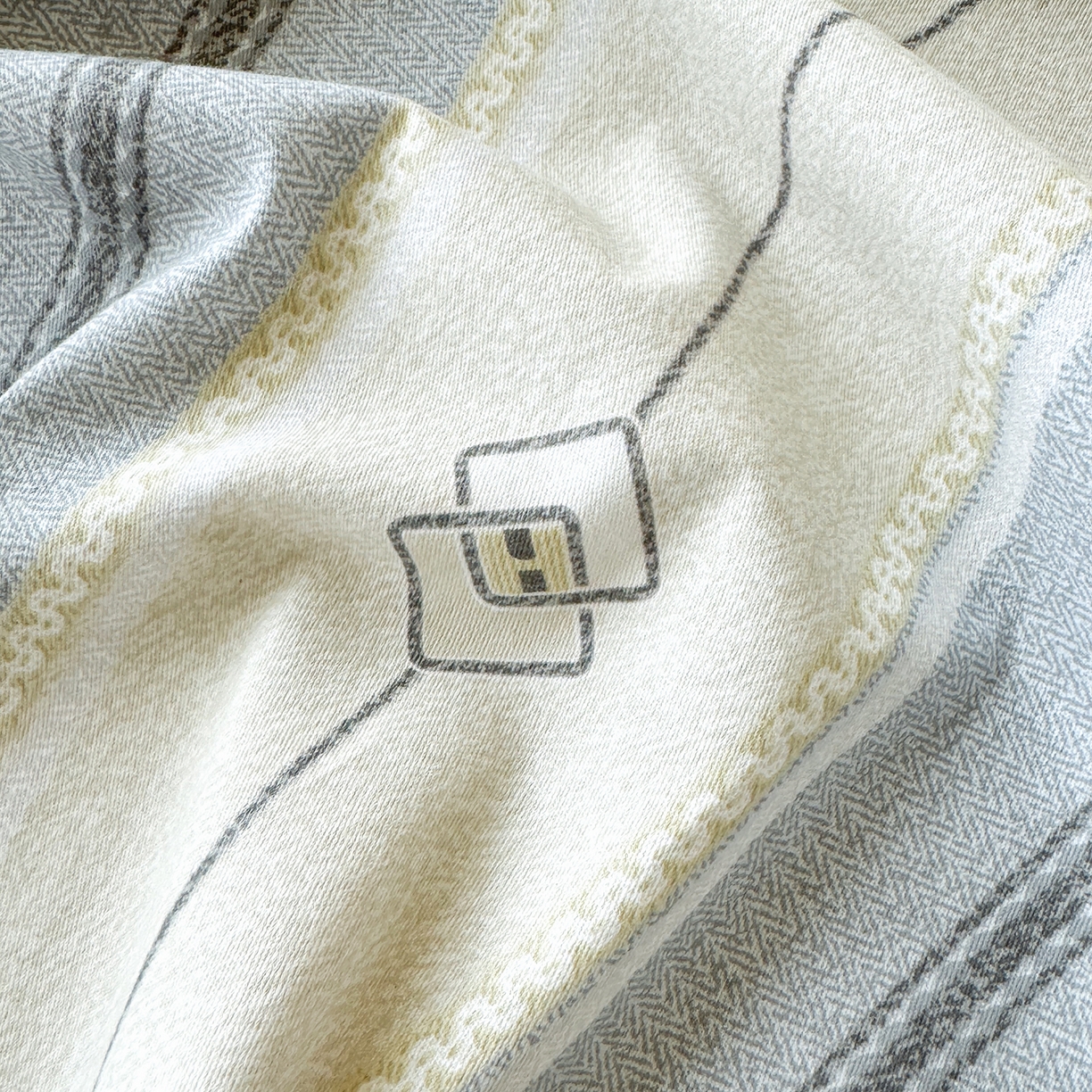 91家纺网 家纺一手货源 找家纺 壹贝家纺 2025新款A类100%全棉纯棉磨毛床单单床单床单单件 凡尔赛-灰