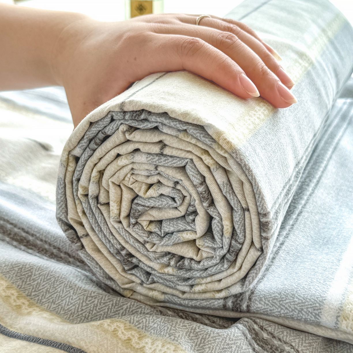 91家纺网 家纺一手货源 找家纺 壹贝家纺 2025新款A类100%全棉纯棉磨毛床单单床单床单单件 凡尔赛-灰