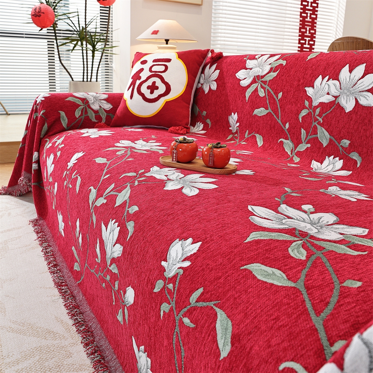 91家纺网 家纺一手货源 找家纺 共鸣沙发垫 2025新款亲肤舒适雪尼尔玉兰喜庆红色沙发巾 玉兰红色 180x130cm沙发巾