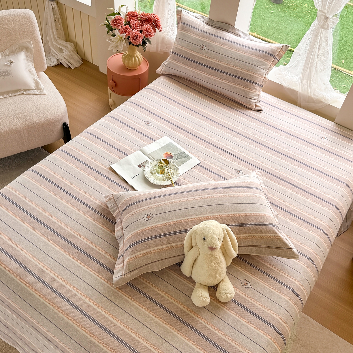 91家纺网 家纺一手货源 找家纺 壹贝家纺 2025新款A类100%全棉纯棉磨毛床单单床单床单单件 凡尔赛-桔