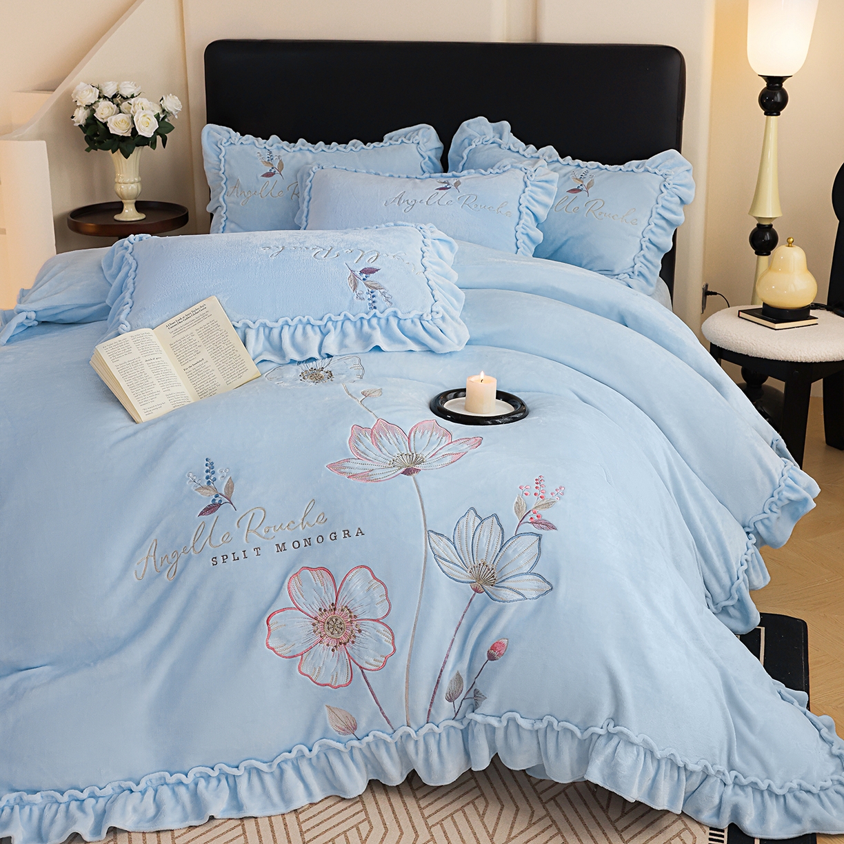 91家纺网 家纺一手货源 找家纺 （总）孟鑫家纺 2025新款220克高克重韩版立体花边牛奶法式绣花四件套床单床盖款被套-浪漫花园系列