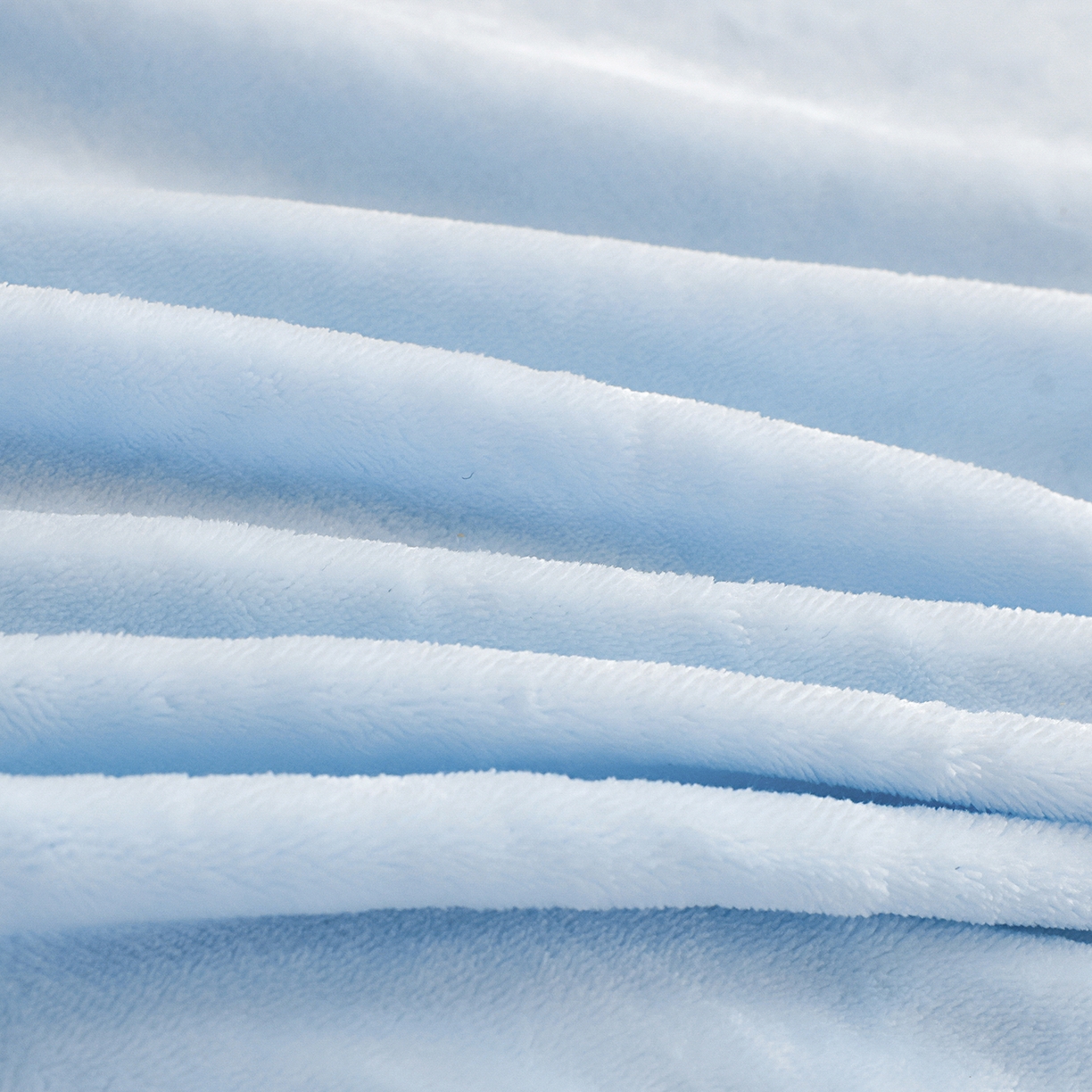 91家纺网 家纺一手货源 找家纺 （总）孟鑫家纺 2025新款220克高克重韩版立体花边牛奶法式绣花四件套床单床盖款被套-浪漫花园系列