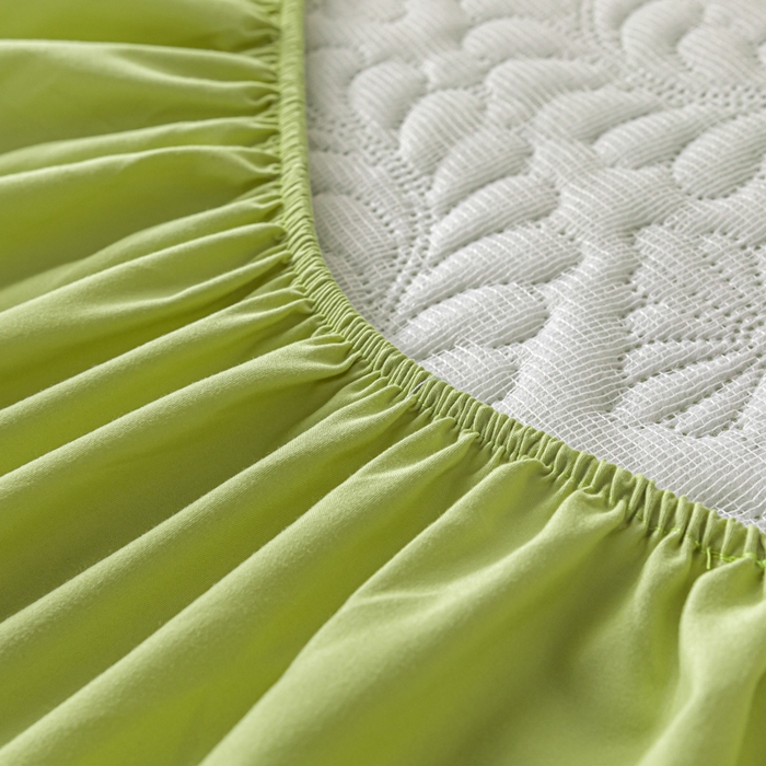 91家纺网 家纺一手货源 找家纺 梵克保罗 2025新款简约纯色水洗棉防水夹棉床笠 小草绿