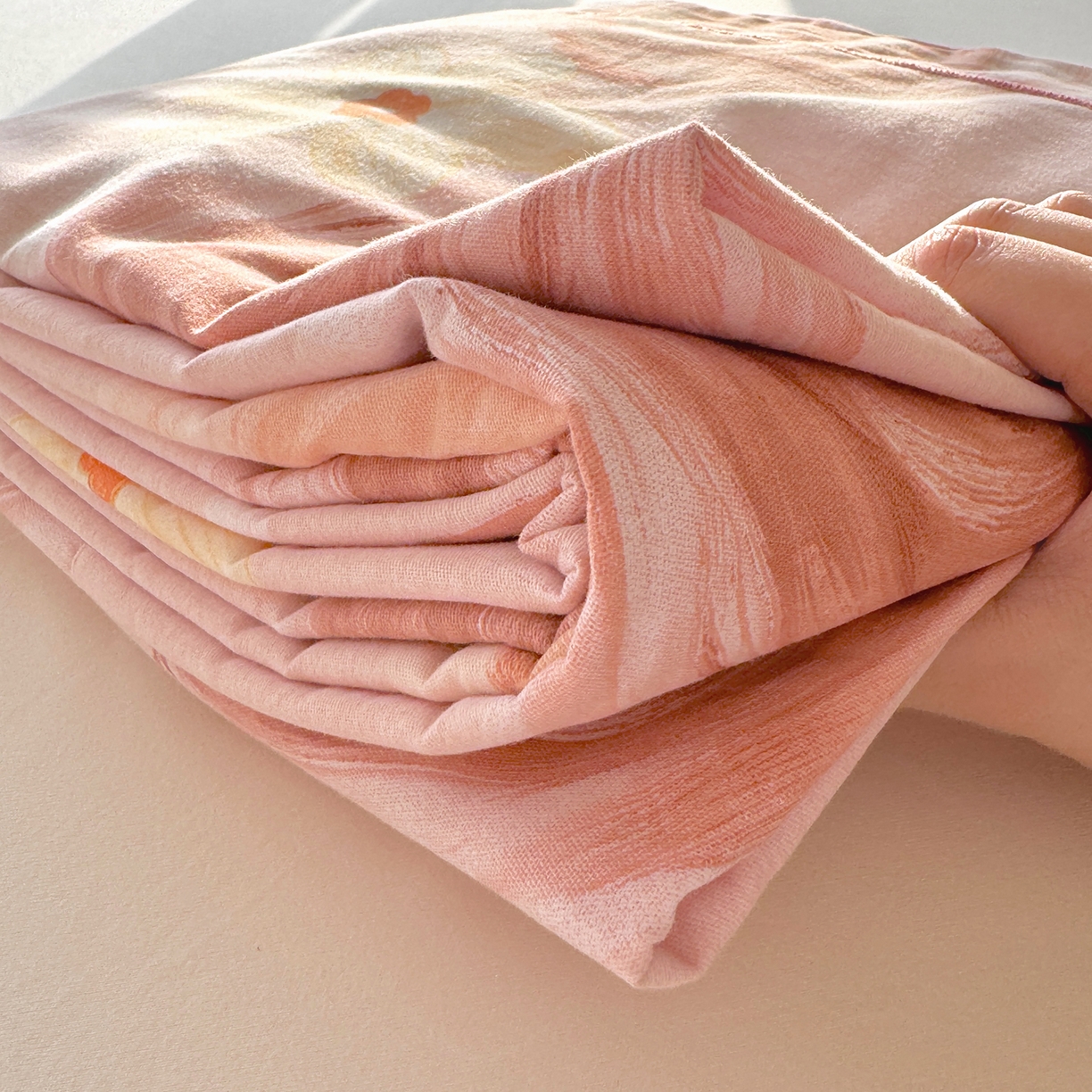 91家纺网 家纺一手货源 找家纺 壹贝家纺 2025新款A类100%全棉纯棉磨毛床单单床单床单单件 浪漫的事