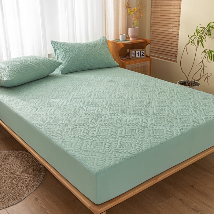 91家纺网 家纺一手货源 找家纺 梵克保罗 2025新款简约纯色水洗棉防水夹棉床笠 墨绿