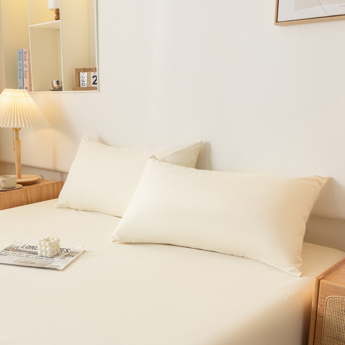 梵克保罗 2025新款亲肤舒适防水纯色枕套 C-奶油白