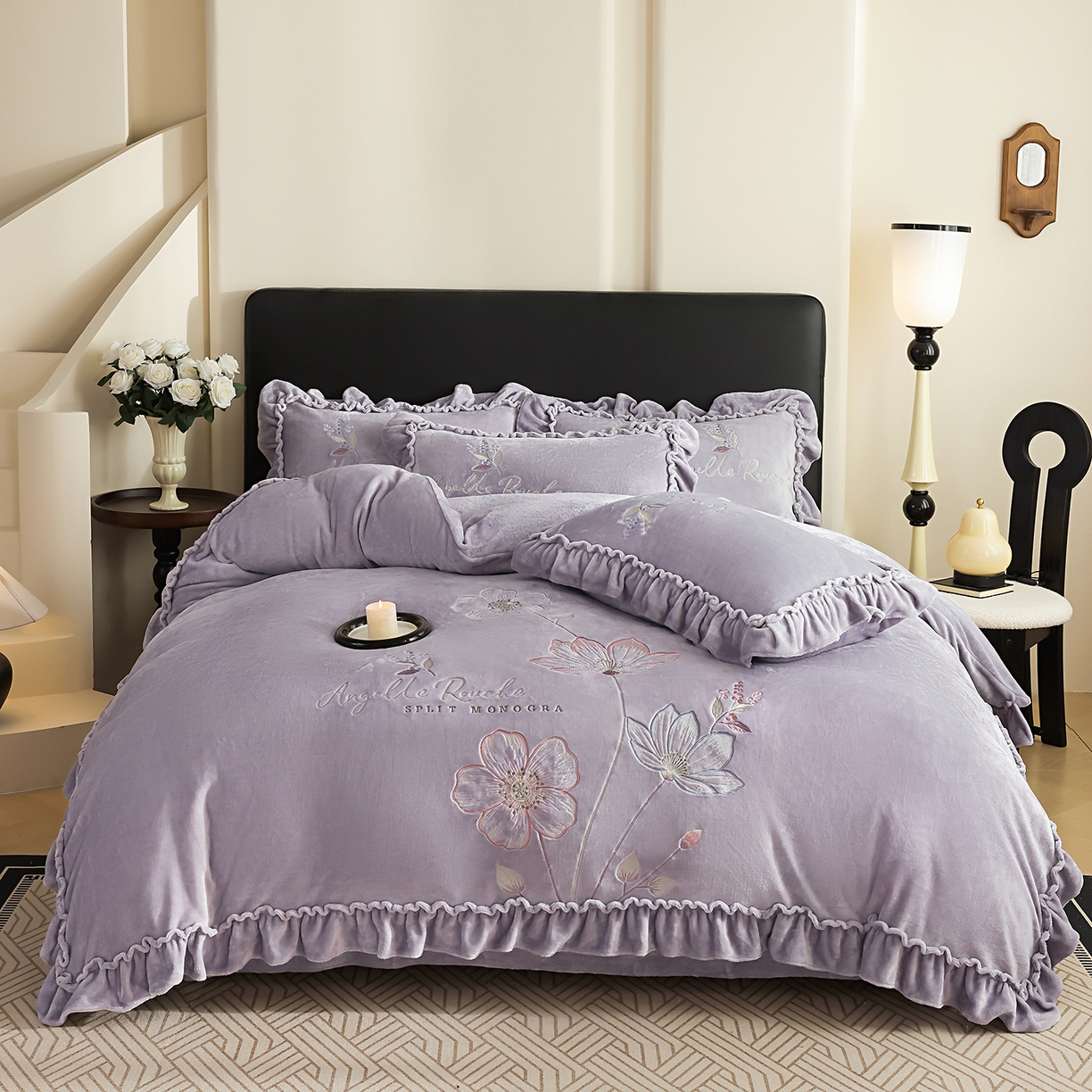 91家纺网 家纺一手货源 找家纺 （总）孟鑫家纺 2025新款220克高克重韩版立体花边牛奶法式绣花四件套床单床盖款被套-浪漫花园系列