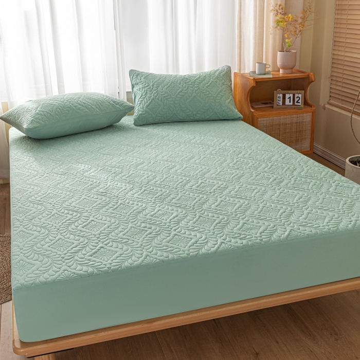 91家纺网 家纺一手货源 找家纺 梵克保罗 2025新款简约纯色水洗棉防水夹棉枕套 墨绿