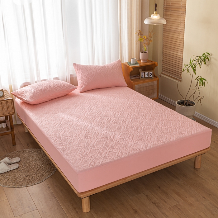 91家纺网 家纺一手货源 找家纺 梵克保罗 2025新款简约纯色水洗棉防水夹棉枕套 浅粉