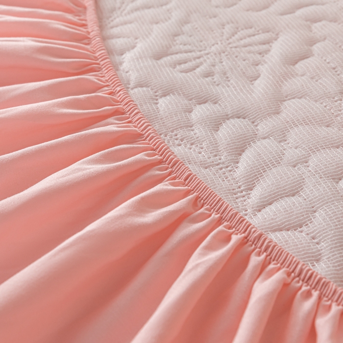 91家纺网 家纺一手货源 找家纺 梵克保罗 2025新款简约纯色水洗棉防水夹棉枕套 浅粉