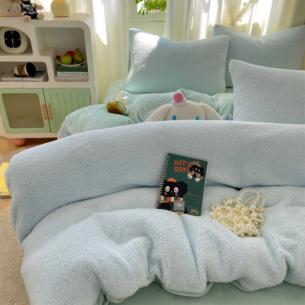 91家纺网 家纺一手货源 找家纺 （总）灰鲸 2025新款秋冬韩系牛奶羊羔绒四件套