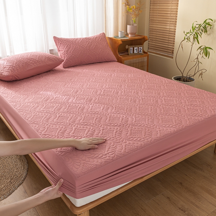 91家纺网 家纺一手货源 找家纺 梵克保罗 2025新款简约纯色水洗棉防水夹棉枕套 公主粉