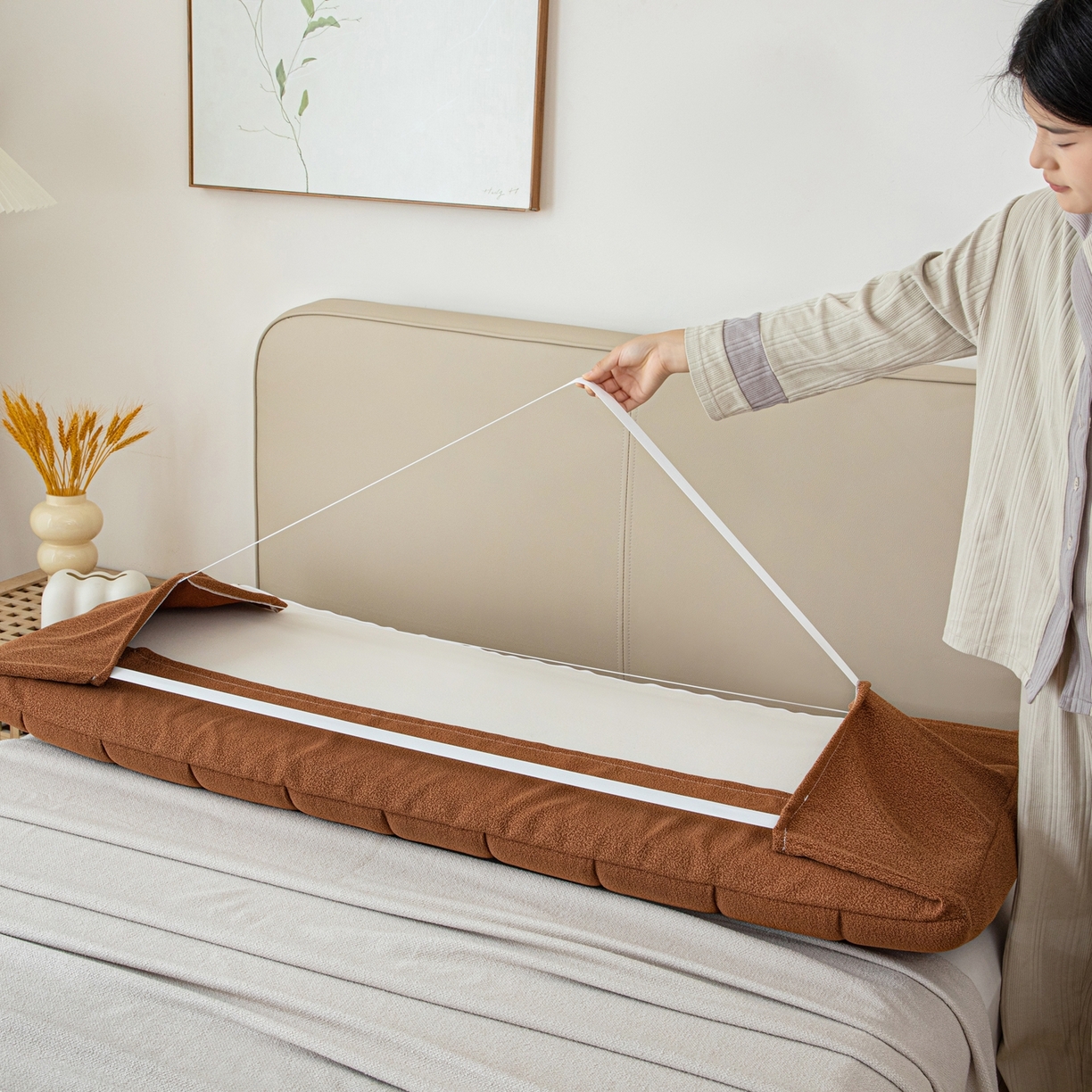 91家纺网 家纺一手货源 找家纺 沐沐家纺 2026新款泰迪绒床头罩靠背 拿铁咖啡