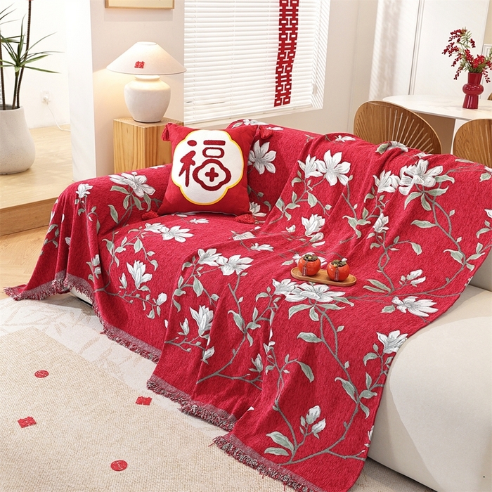 91家纺网 家纺一手货源 找家纺 共鸣沙发垫 2025新款亲肤舒适雪尼尔玉兰喜庆红色沙发巾 玉兰红色 180x260cm沙发巾