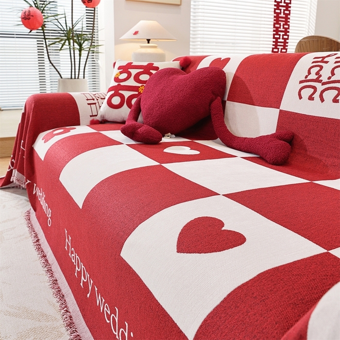 91家纺网 家纺一手货源 找家纺 共鸣沙发垫 2025新款亲肤舒适雪尼尔玉兰喜庆红色沙发巾 喜格红色 180x420cm沙发巾