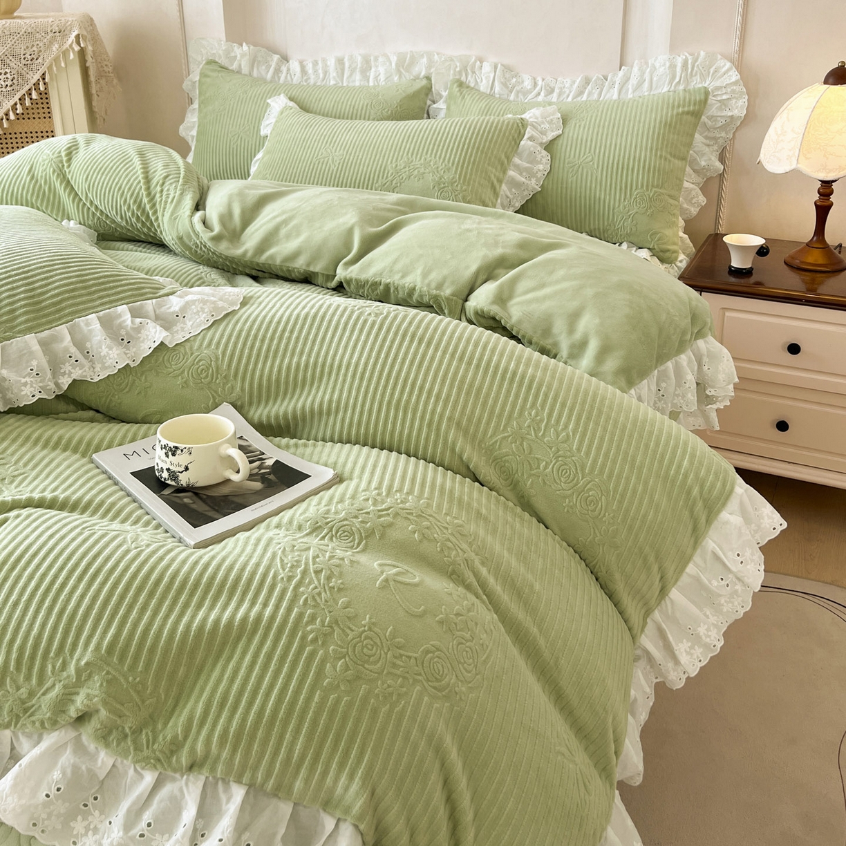 91家纺网 家纺一手货源 找家纺 （总）怡源梦 2025新款雕花牛奶绒床盖四件套-国色芳华系列