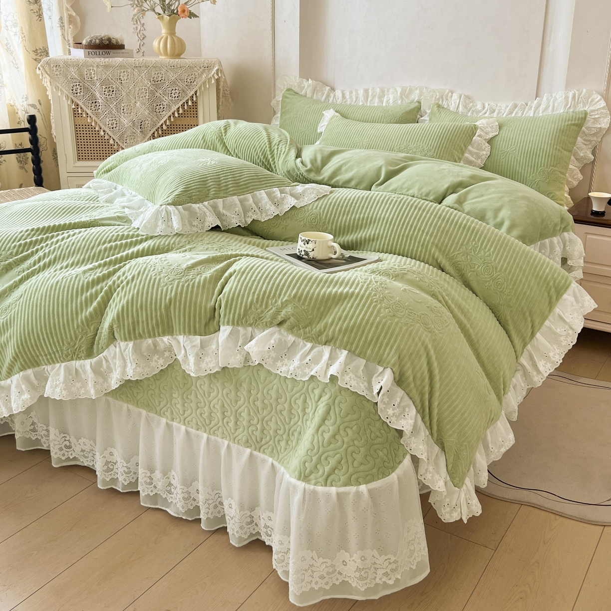 91家纺网 家纺一手货源 找家纺 （总）怡源梦 2025新款雕花牛奶绒床盖四件套-国色芳华系列