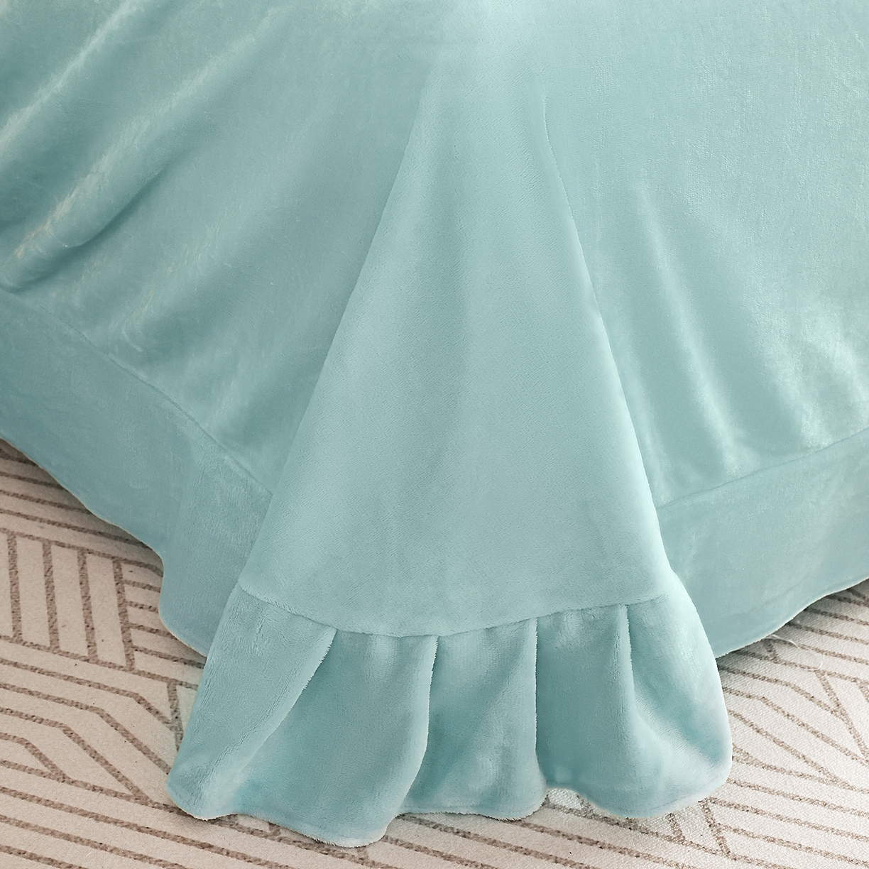 91家纺网 家纺一手货源 找家纺 孟鑫家纺 2025新款220克高克重韩版立体花边牛奶法式绣花四件套床单床盖款被套-浪漫花园系列 浪漫花园-湖绿