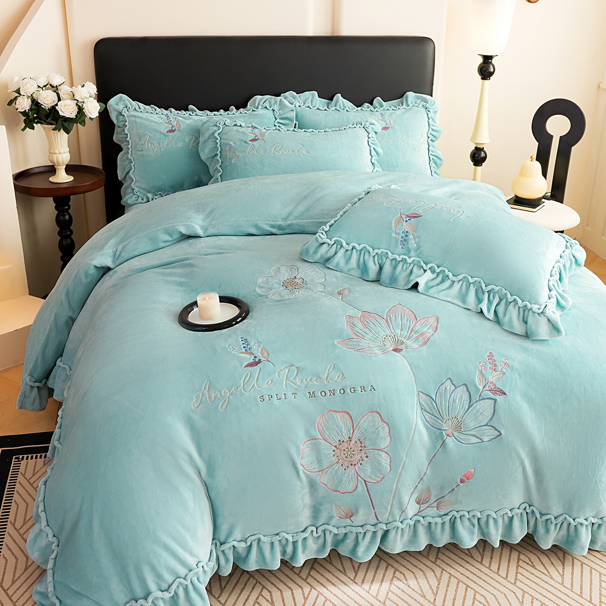 91家纺网 家纺一手货源 找家纺 孟鑫家纺 2025新款220克高克重韩版立体花边牛奶法式绣花四件套床单床盖款被套-浪漫花园系列 浪漫花园-湖绿