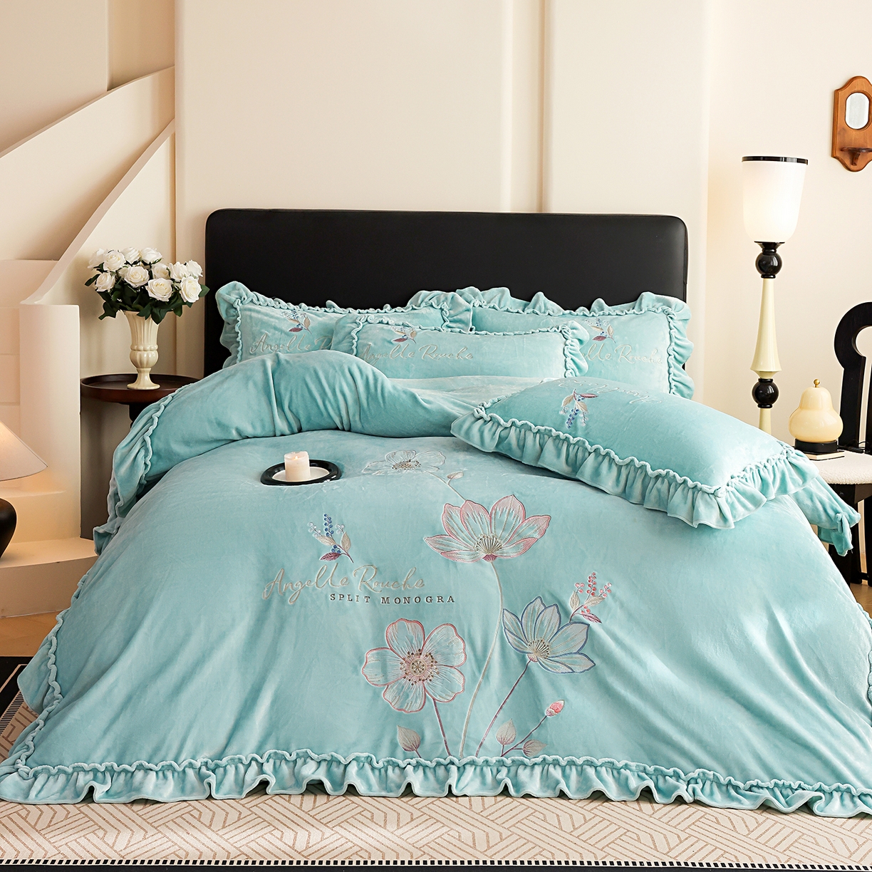 91家纺网 家纺一手货源 找家纺 孟鑫家纺 2025新款220克高克重韩版立体花边牛奶法式绣花四件套床单床盖款被套-浪漫花园系列 浪漫花园-湖绿