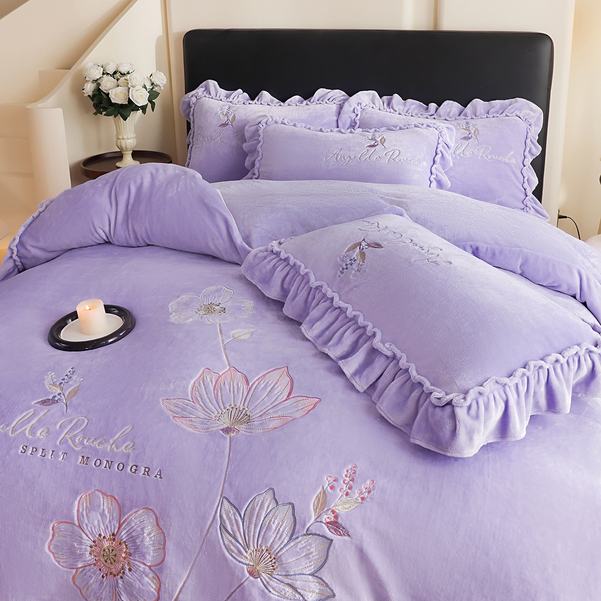 91家纺网 家纺一手货源 找家纺 孟鑫家纺 2025新款220克高克重韩版立体花边牛奶法式绣花四件套床单床盖款被套-浪漫花园系列 浪漫花园-千夏紫