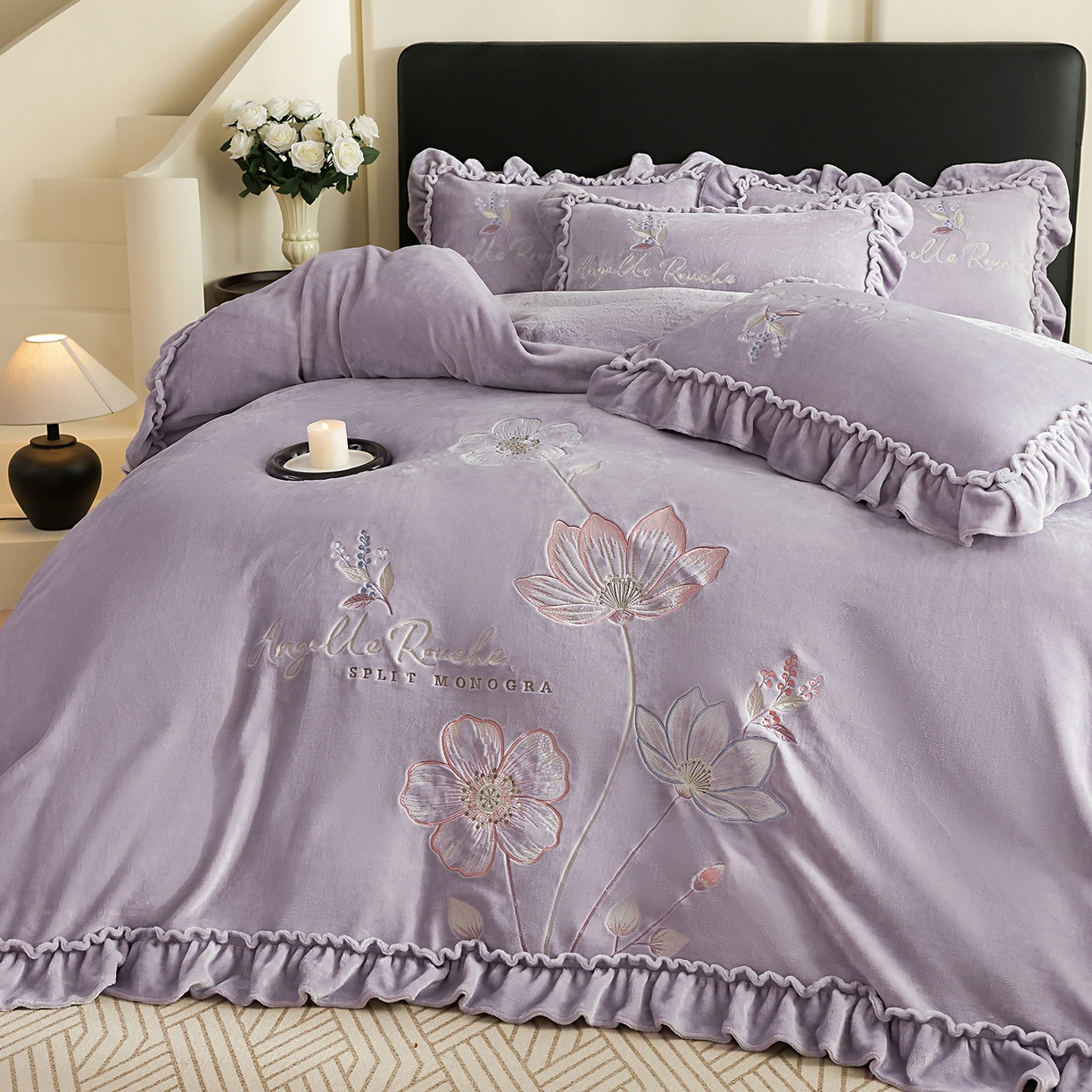 91家纺网 家纺一手货源 找家纺 孟鑫家纺 2025新款220克高克重韩版立体花边牛奶法式绣花四件套床单床盖款被套-浪漫花园系列 浪漫花园-紫灰