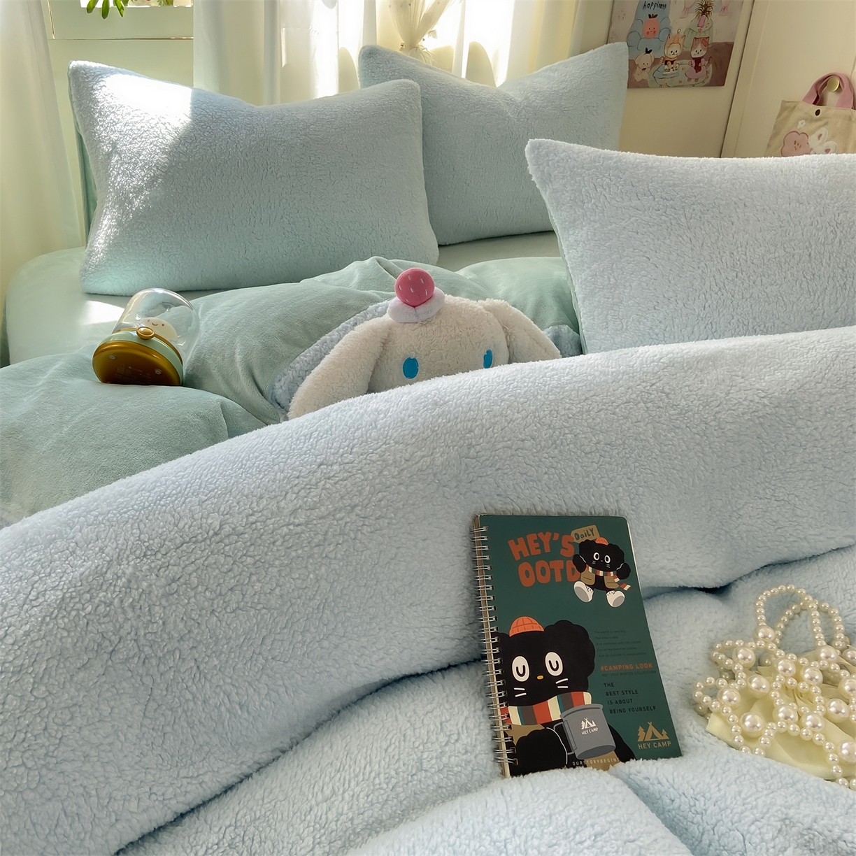 91家纺网 家纺一手货源 找家纺 灰鲸 2025新款秋冬韩系牛奶羊羔绒四件套 羊羔-蓝绿