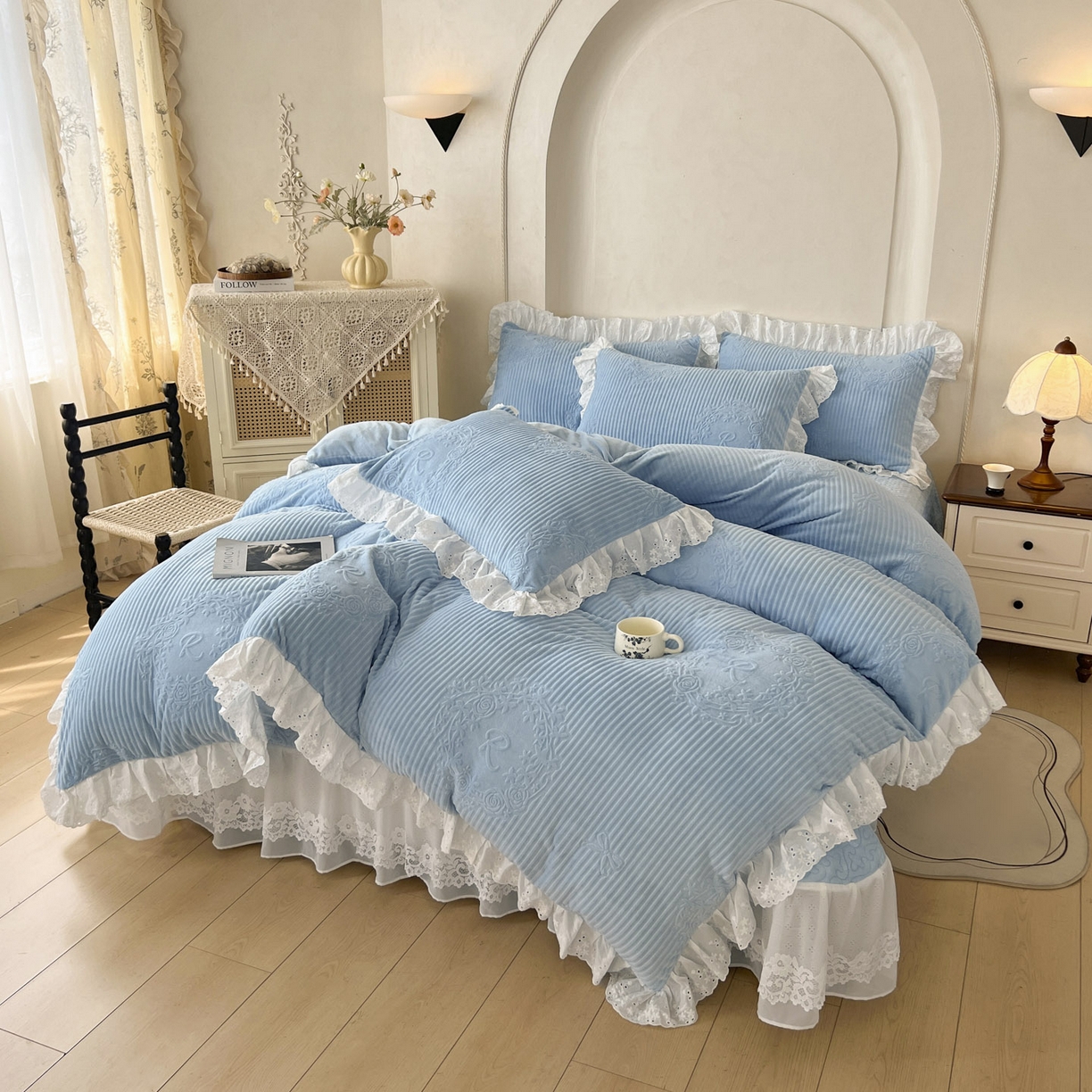 91家纺网 家纺一手货源 找家纺 怡源梦 2025新款雕花牛奶绒床盖四件套-国色芳华系列 国色芳华-天空兰