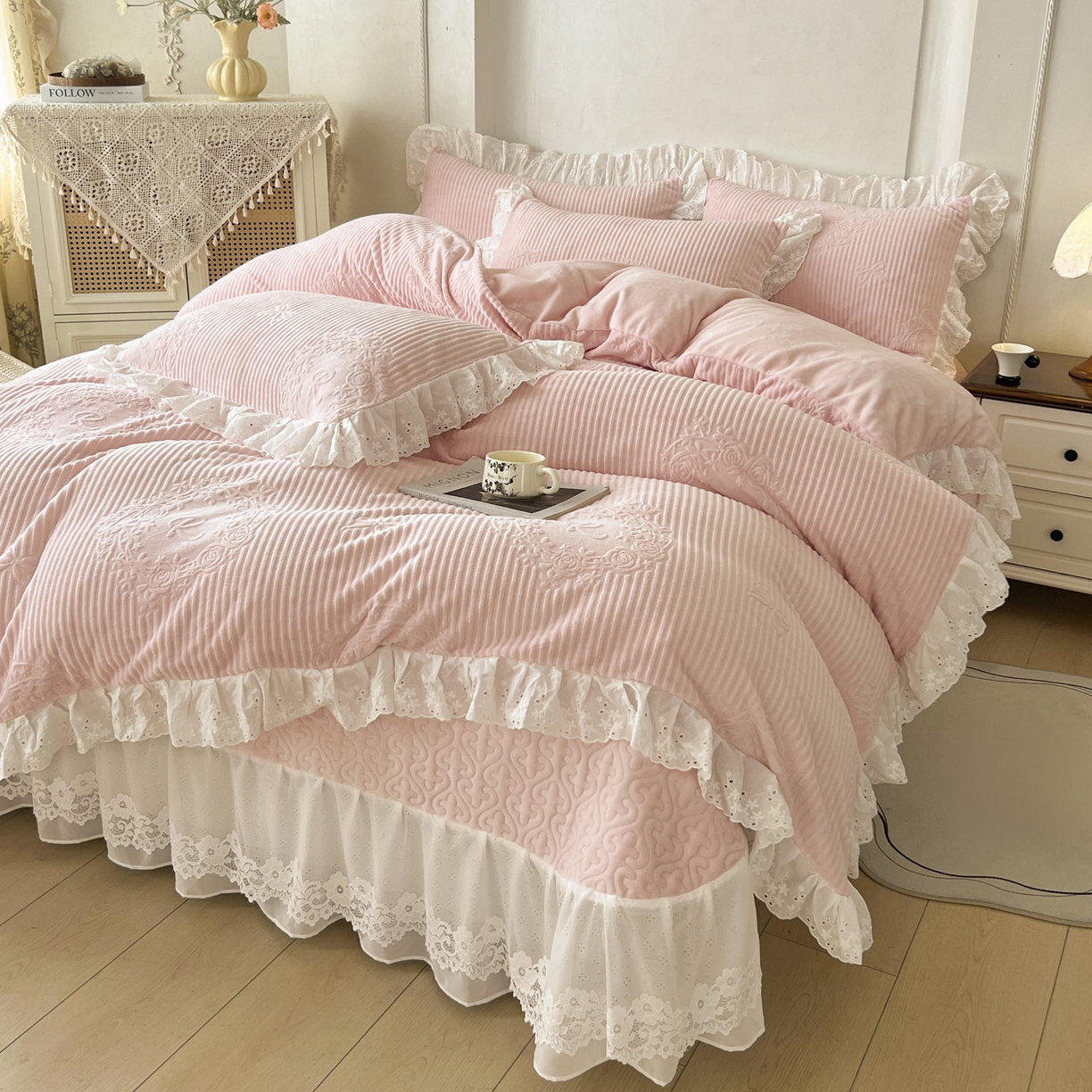 怡源梦 2025新款雕花牛奶绒床盖四件套-国色芳华系列 国色芳华-樱花粉