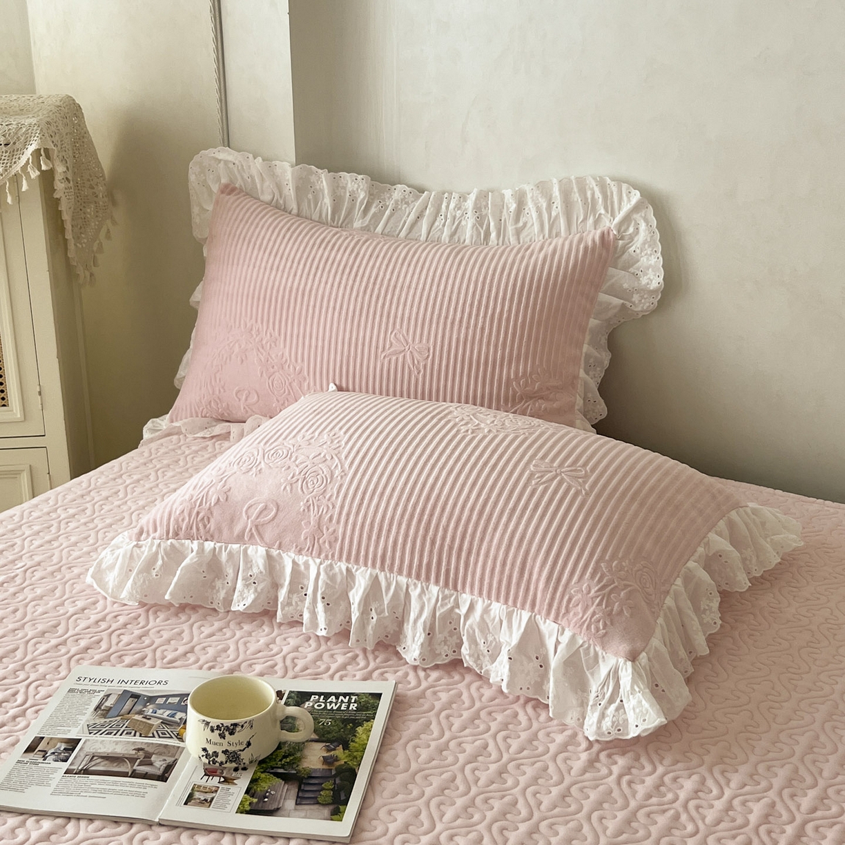 91家纺网 家纺一手货源 找家纺 怡源梦 2025新款雕花牛奶绒床盖四件套-国色芳华系列 国色芳华-樱花粉