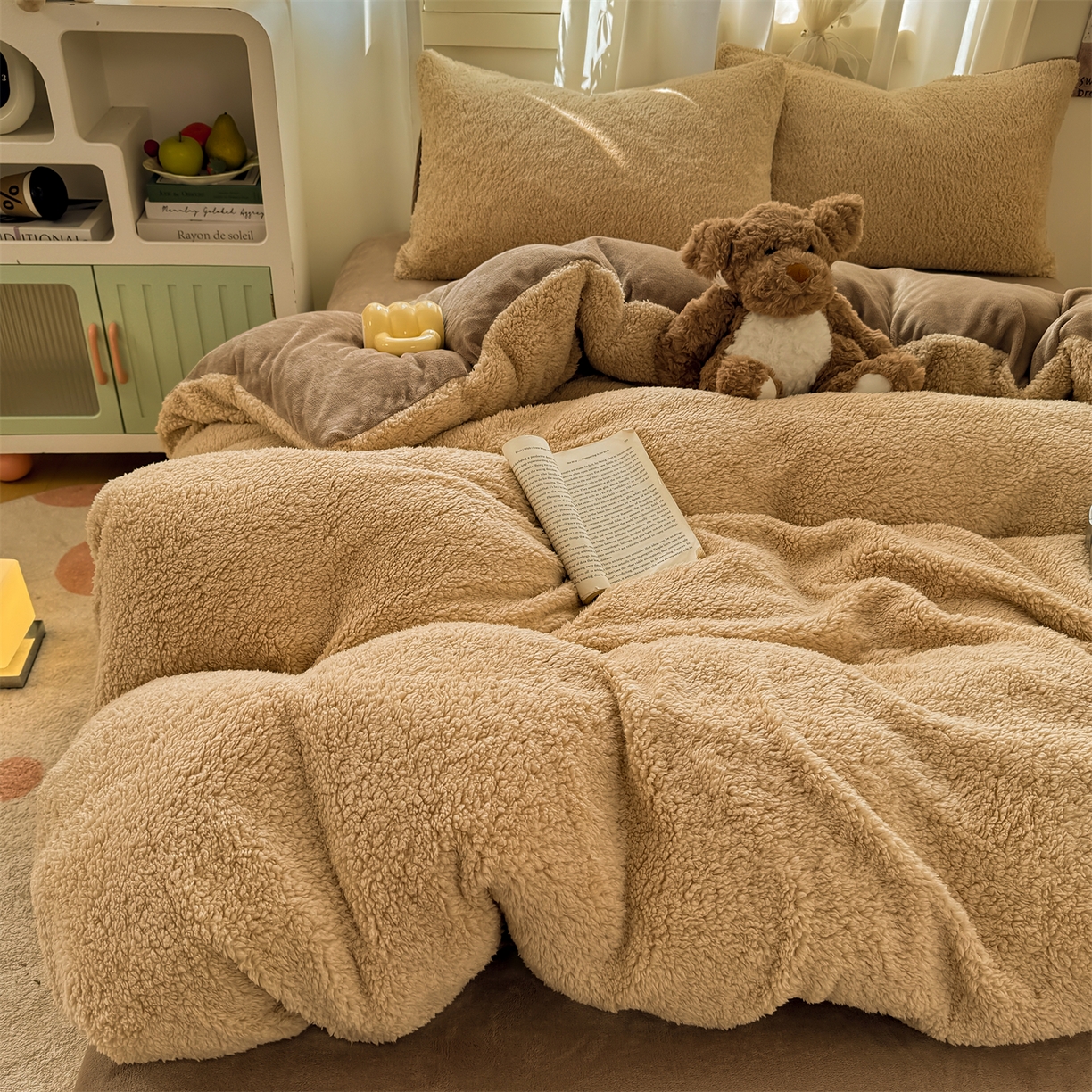 91家纺网 家纺一手货源 找家纺 灰鲸 2025新款秋冬韩系牛奶羊羔绒四件套 羊羔-摩卡